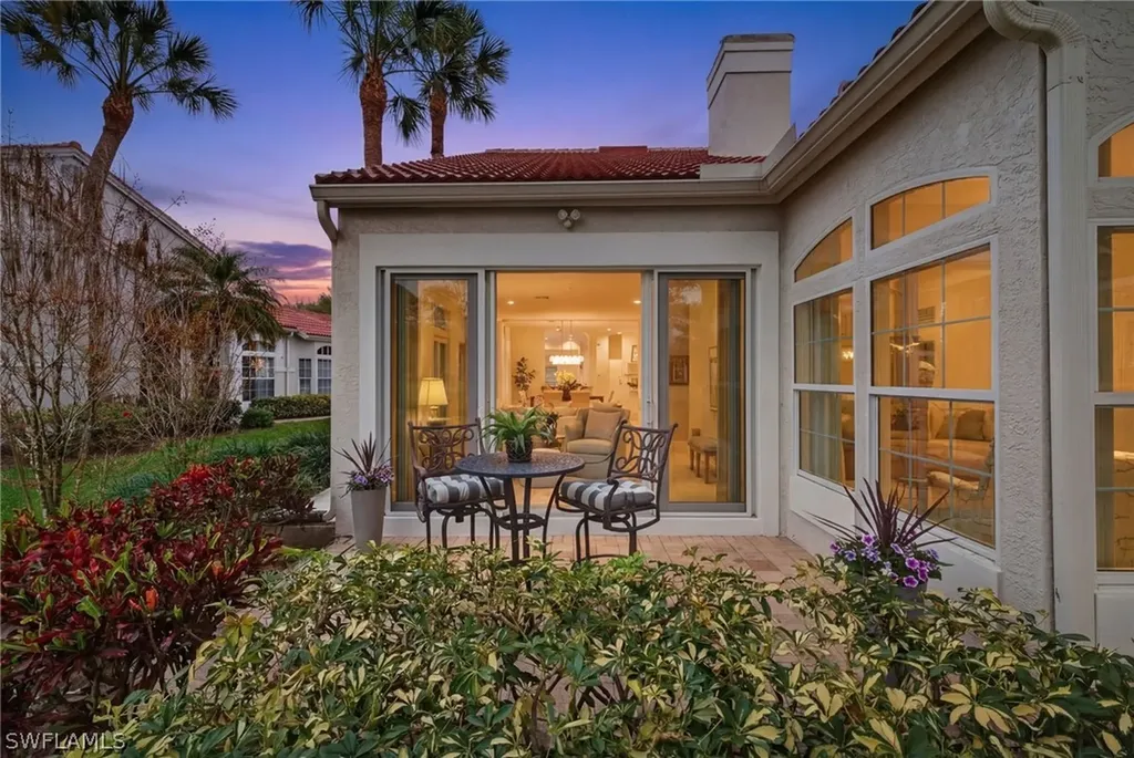 161 Amblewood Lane Naples FL 34105