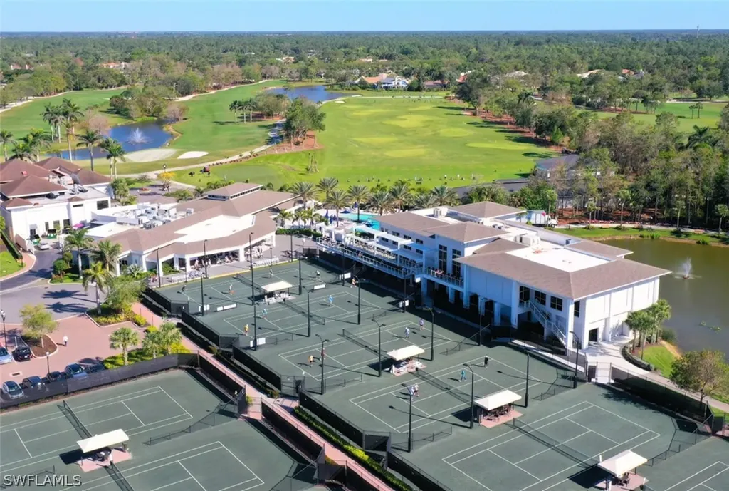 161 Amblewood Lane Naples FL 34105