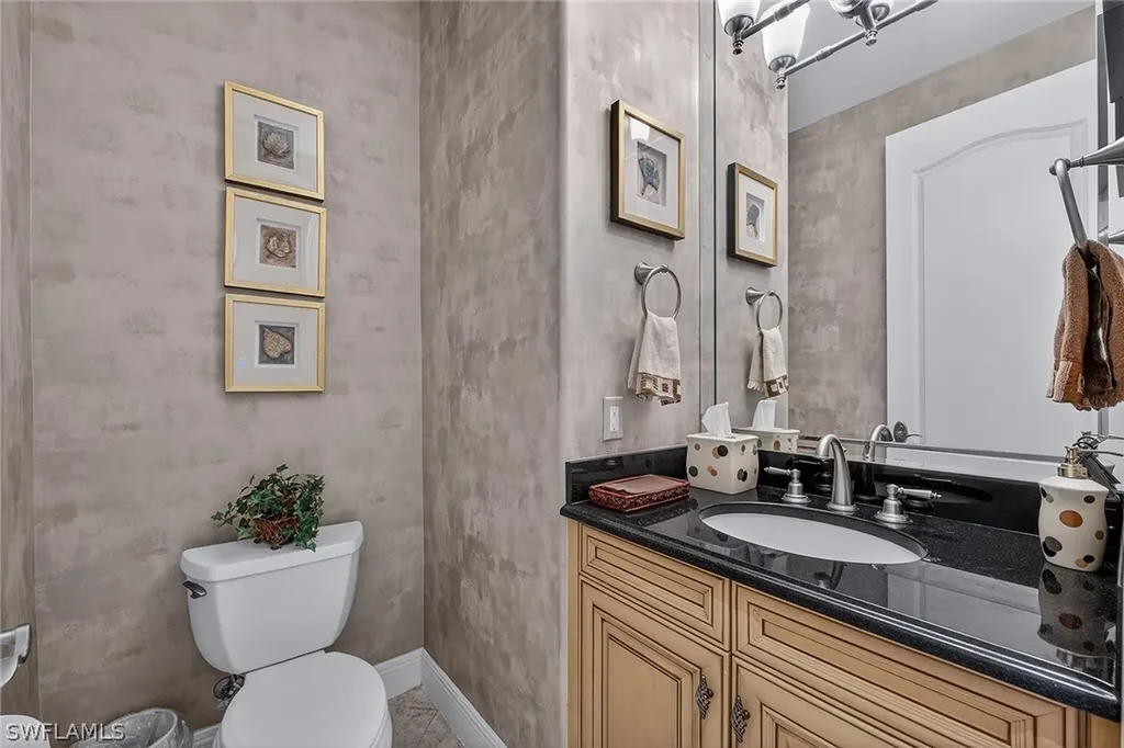 580 Avellino Isle Circle Naples FL 34119