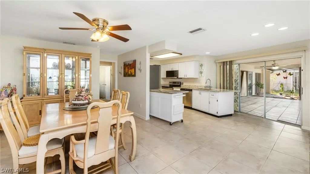 3804 SE 10th Place Cape Coral FL 33904