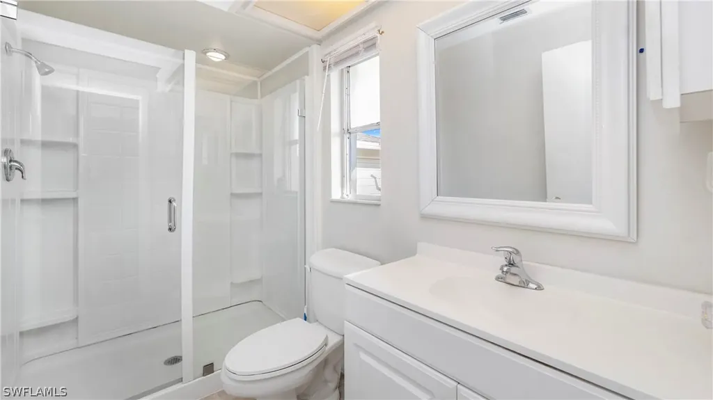 3804 SE 10th Place Cape Coral FL 33904