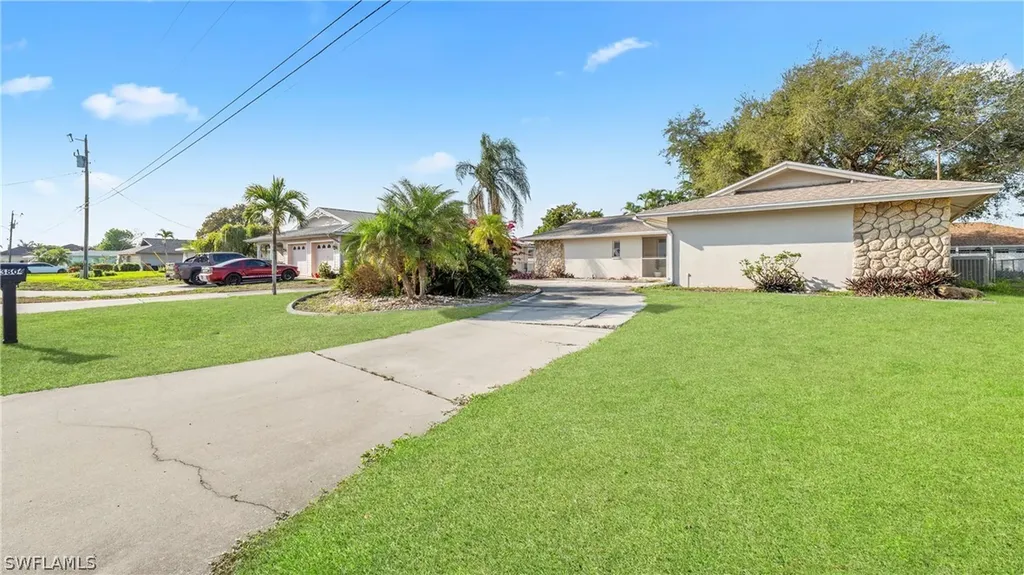 3804 SE 10th Place Cape Coral FL 33904