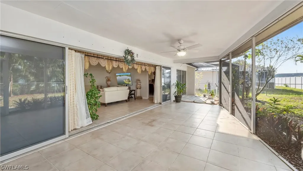 3804 SE 10th Place Cape Coral FL 33904