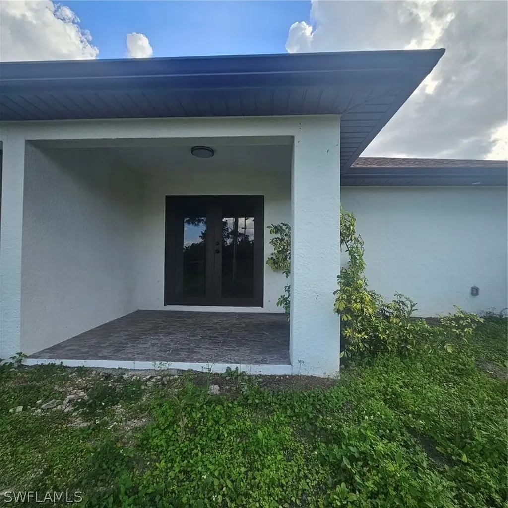 4722 29th Street SW Lehigh Acres FL 33973