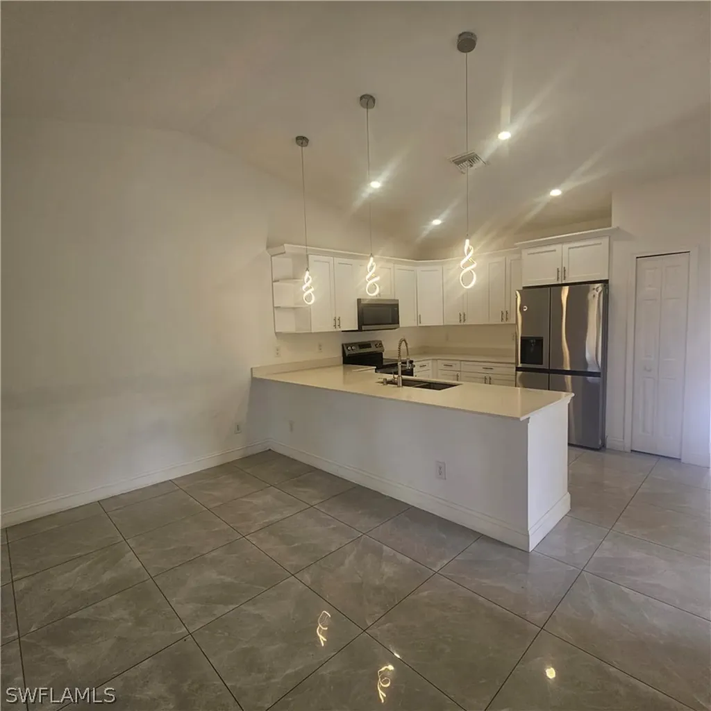 4722 29th Street SW Lehigh Acres FL 33973
