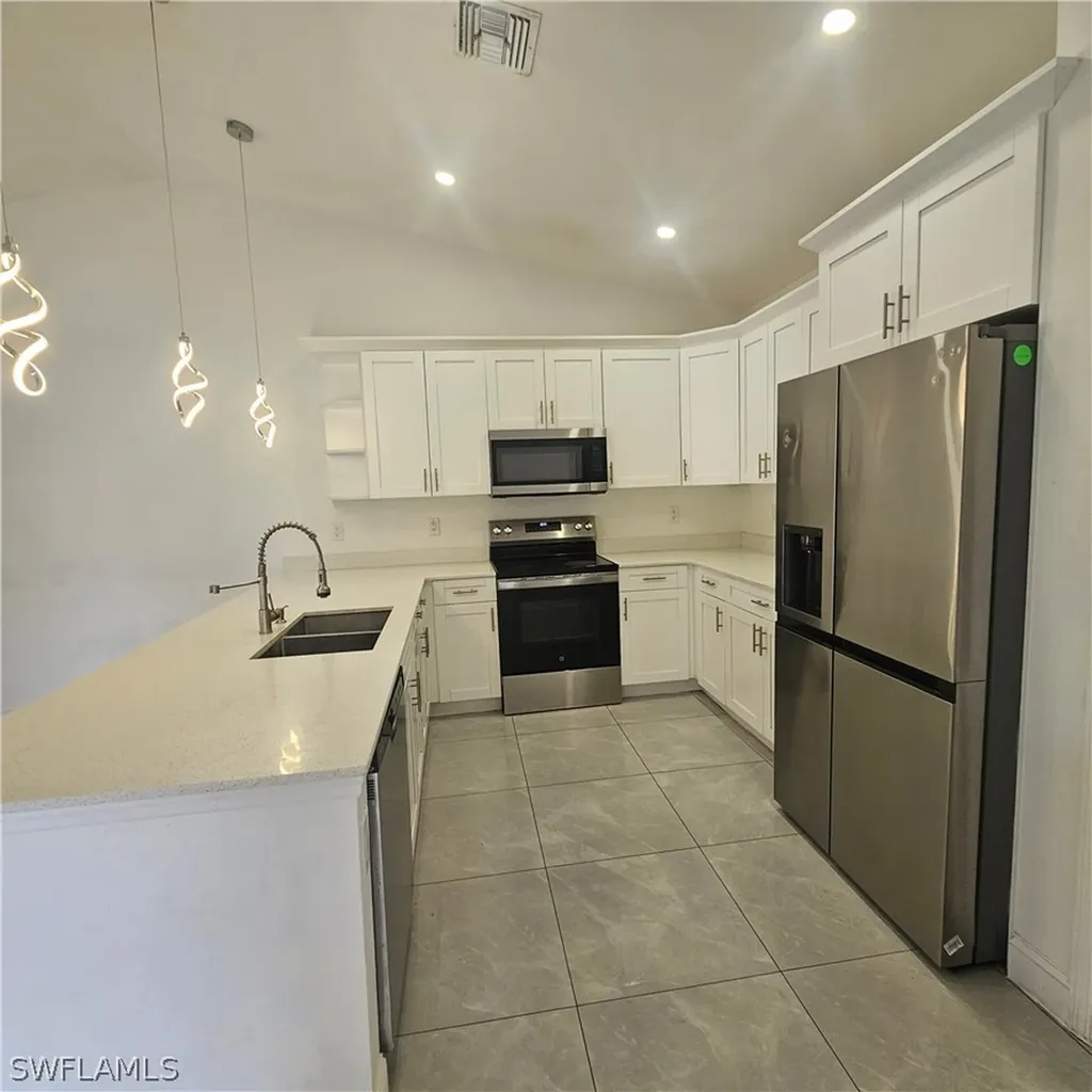 4722 29th Street SW Lehigh Acres FL 33973