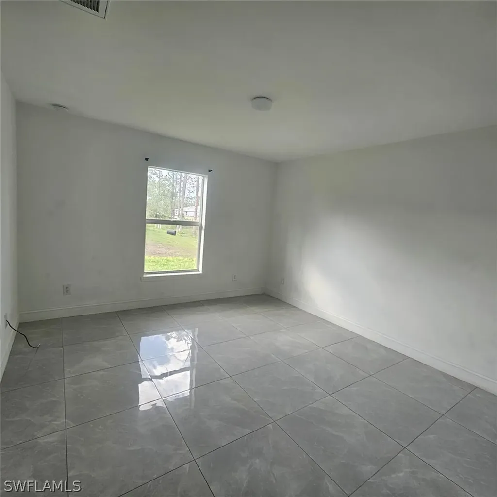 4722 29th Street SW Lehigh Acres FL 33973