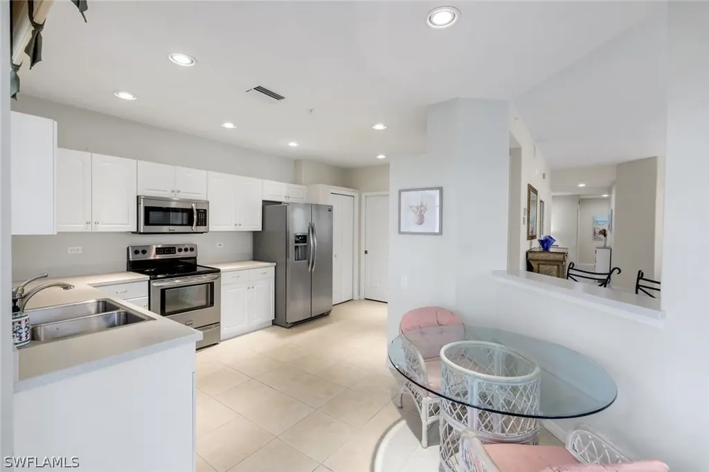 8231 Parkstone Place Naples FL 34120