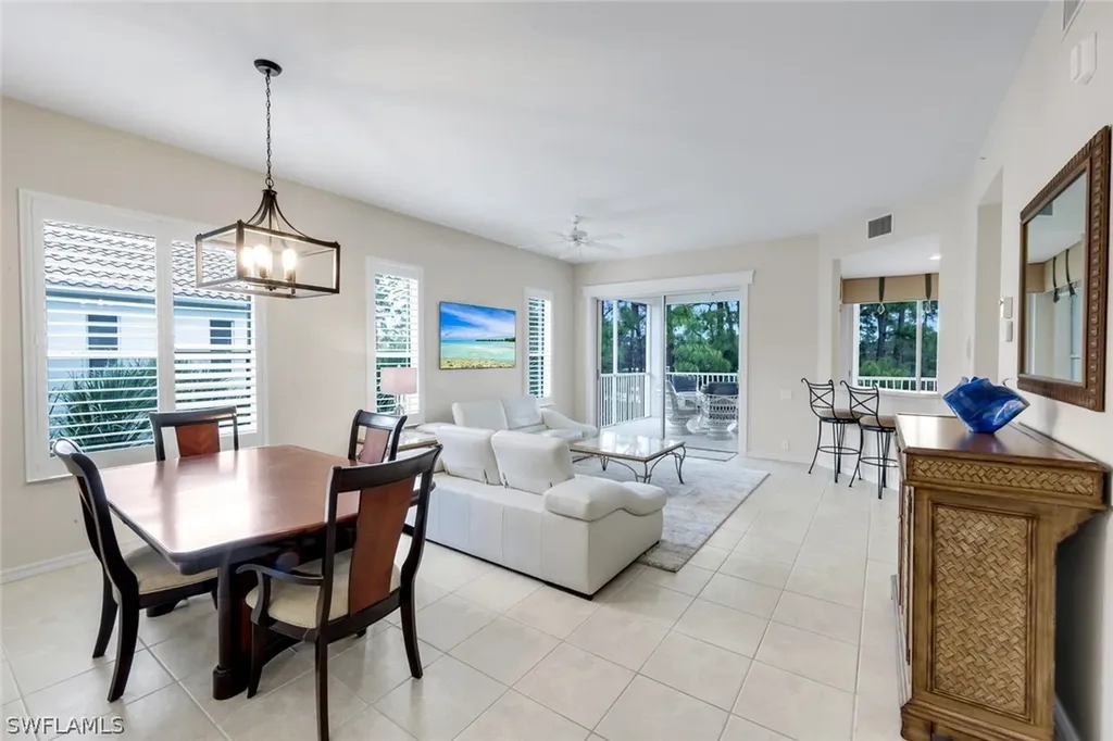 8231 Parkstone Place Naples FL 34120