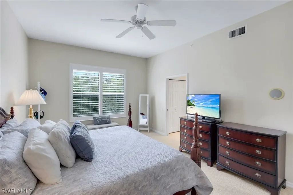 8231 Parkstone Place Naples FL 34120