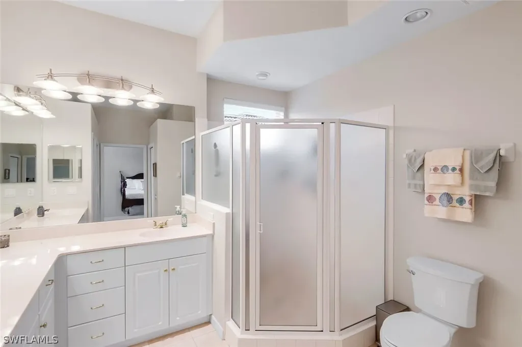 8231 Parkstone Place Naples FL 34120