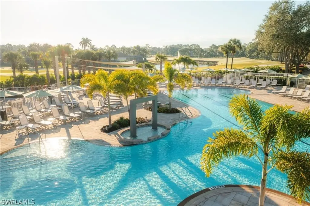 8231 Parkstone Place Naples FL 34120