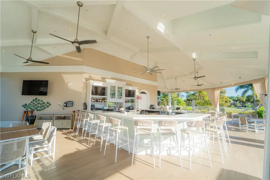 8231 Parkstone Place Naples FL 34120