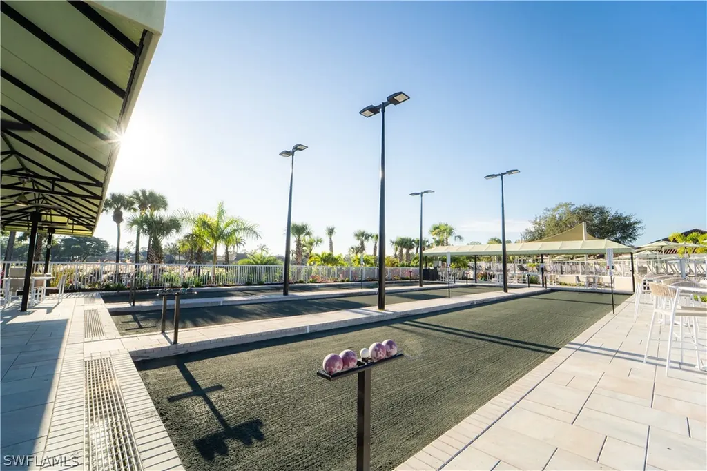 8231 Parkstone Place Naples FL 34120