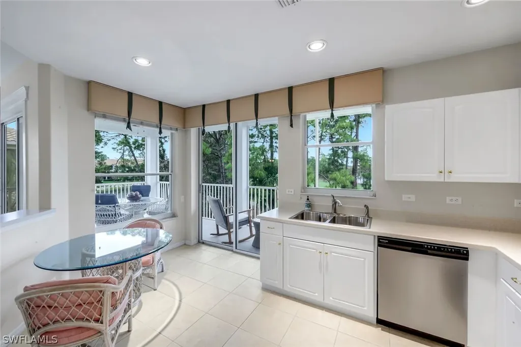8231 Parkstone Place Naples FL 34120