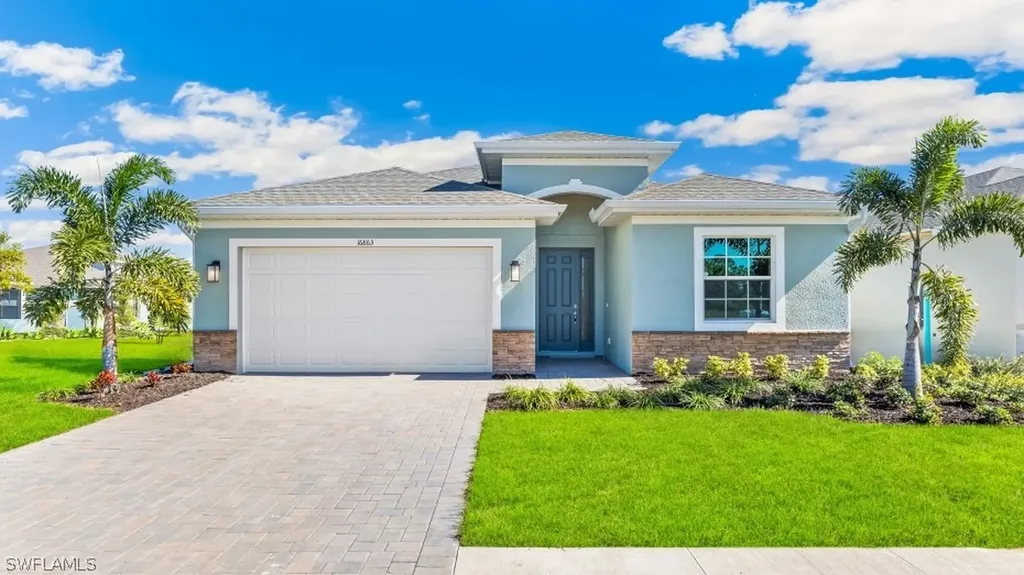 16913 Elkhorn Coral Drive North Fort Myers FL 33903