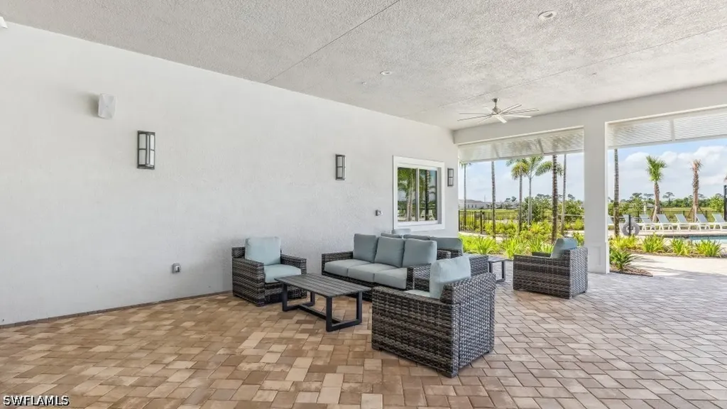 16913 Elkhorn Coral Drive North Fort Myers FL 33903