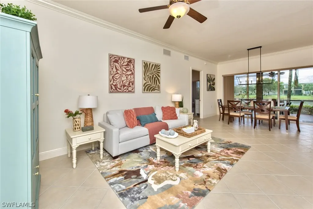 9242 Tesoro Lane Naples FL 34114