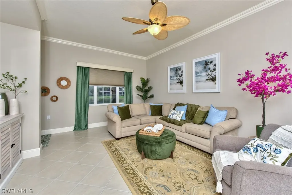 9242 Tesoro Lane Naples FL 34114
