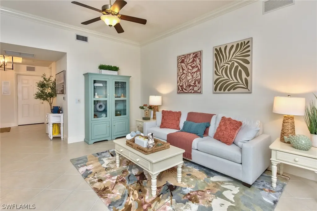 9242 Tesoro Lane Naples FL 34114