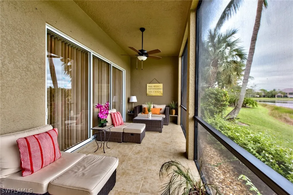 9242 Tesoro Lane Naples FL 34114