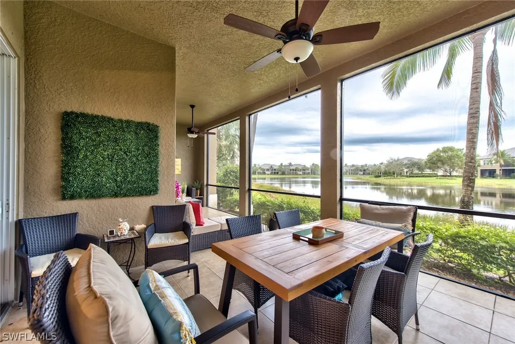 9242 Tesoro Lane Naples FL 34114