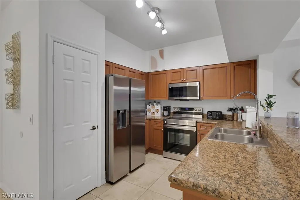 10121 Villagio Palms Way Estero FL 33928