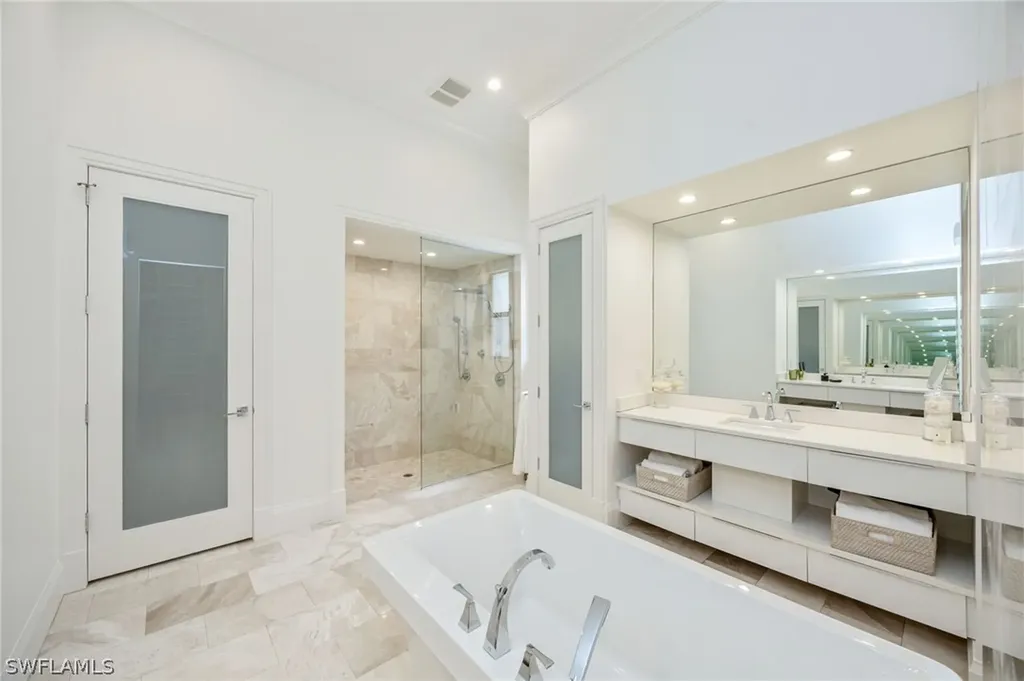 16952 Fairgrove Way Naples FL 34110