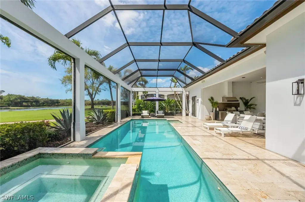 16952 Fairgrove Way Naples FL 34110