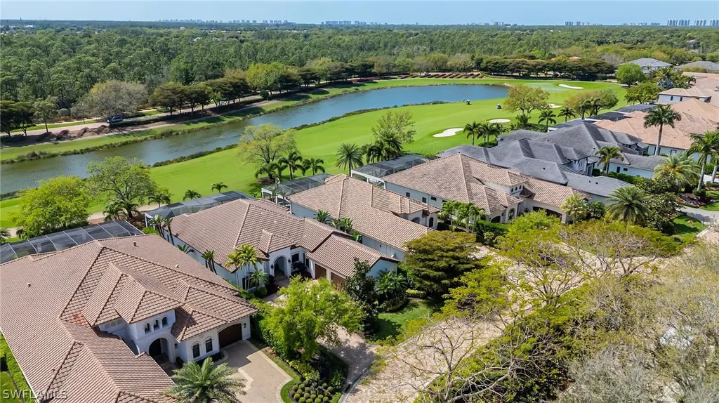 16952 Fairgrove Way Naples FL 34110