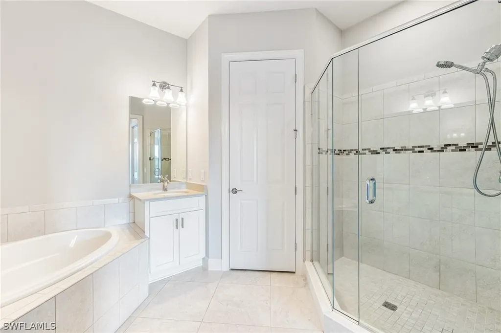 12058 Covent Garden Court Naples FL 34120