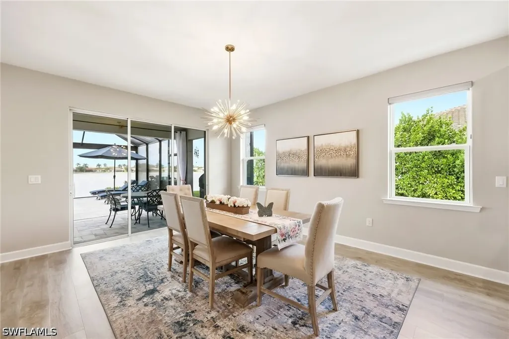 2094 Grove Drive Naples FL 34120