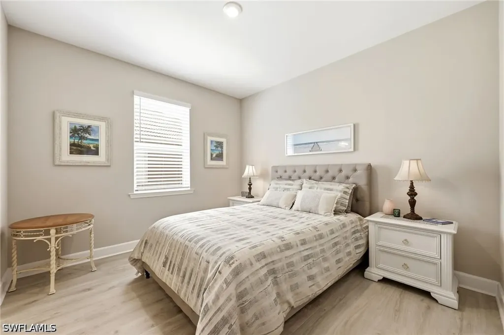 2094 Grove Drive Naples FL 34120
