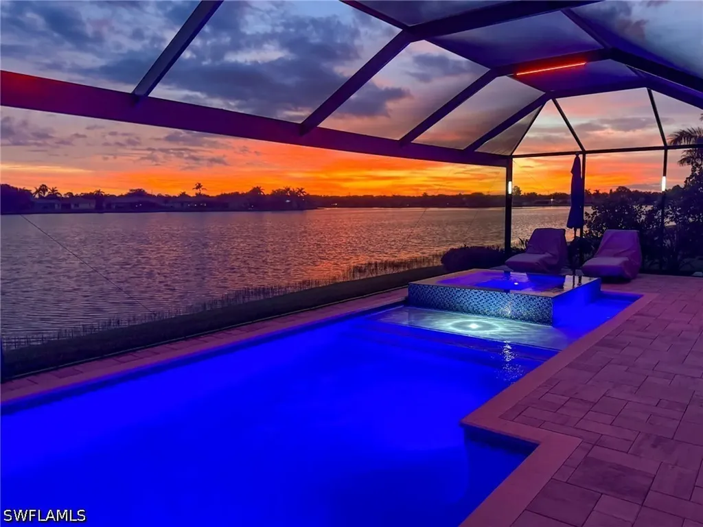 2094 Grove Drive Naples FL 34120