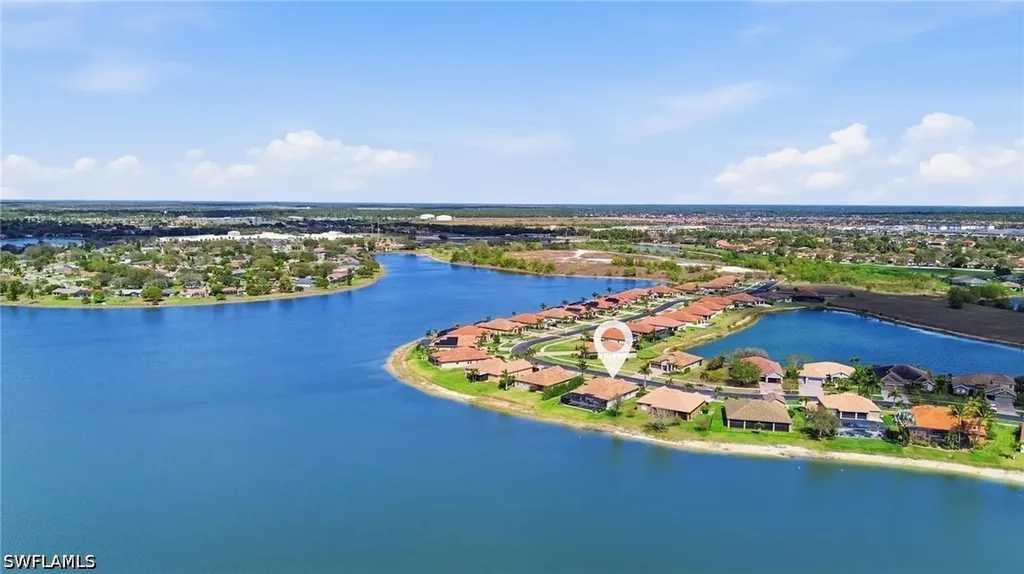 2094 Grove Drive Naples FL 34120