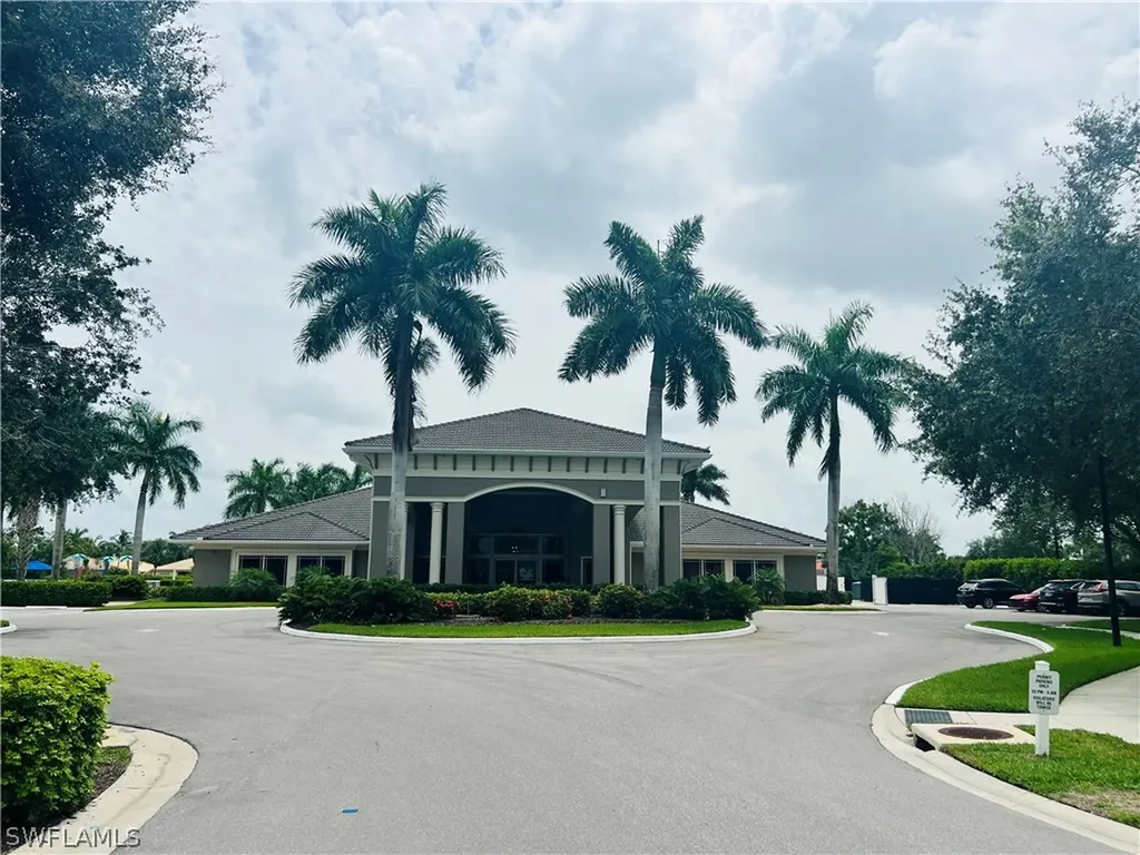 14265 Manchester Drive Naples FL 34114