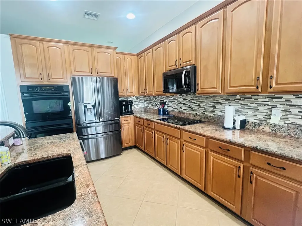 14265 Manchester Drive Naples FL 34114