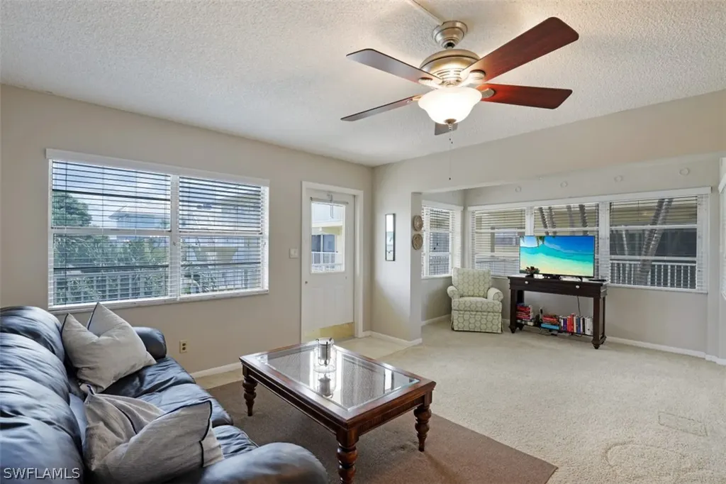 1100 8th Avenue S Naples FL 34102