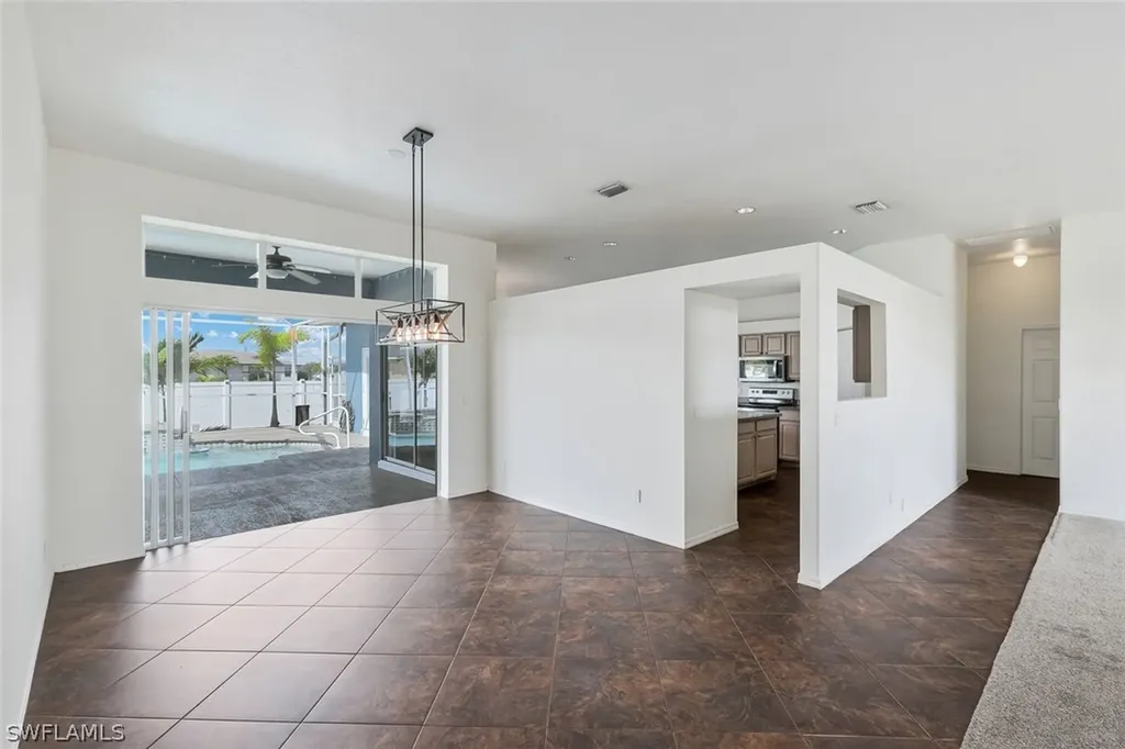1728 NW 7th Avenue Cape Coral FL 33993