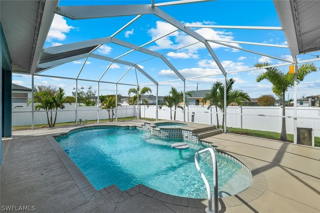 1728 NW 7th Avenue Cape Coral FL 33993