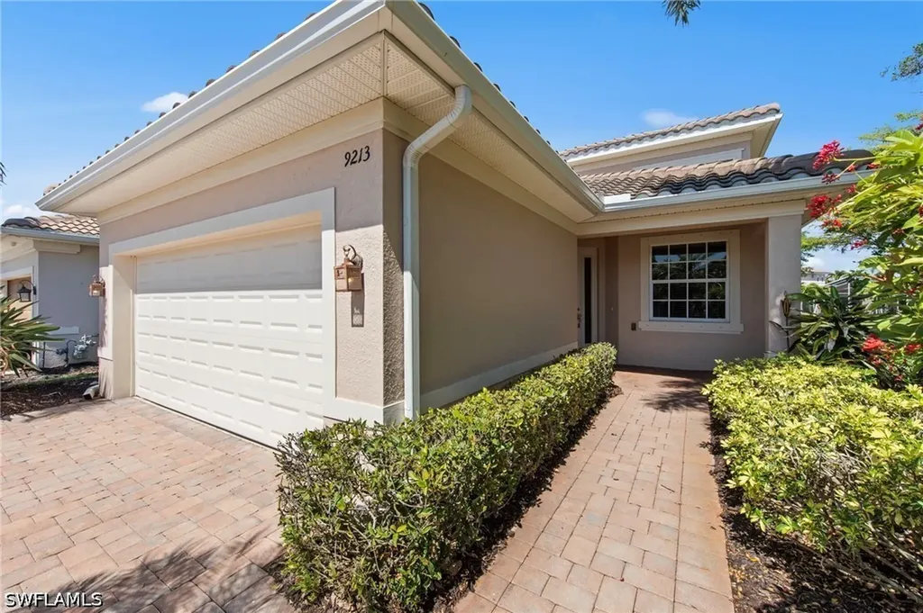 9213 Astonia Way Estero FL 33967