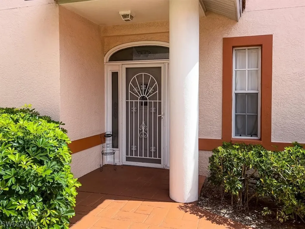 235 W Naomi Drive Naples FL 34104