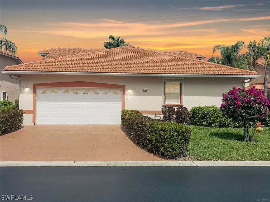 235 W Naomi Drive Naples FL 34104