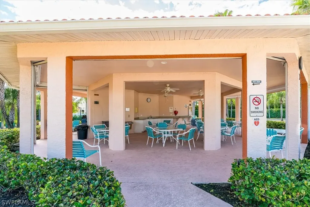 235 W Naomi Drive Naples FL 34104