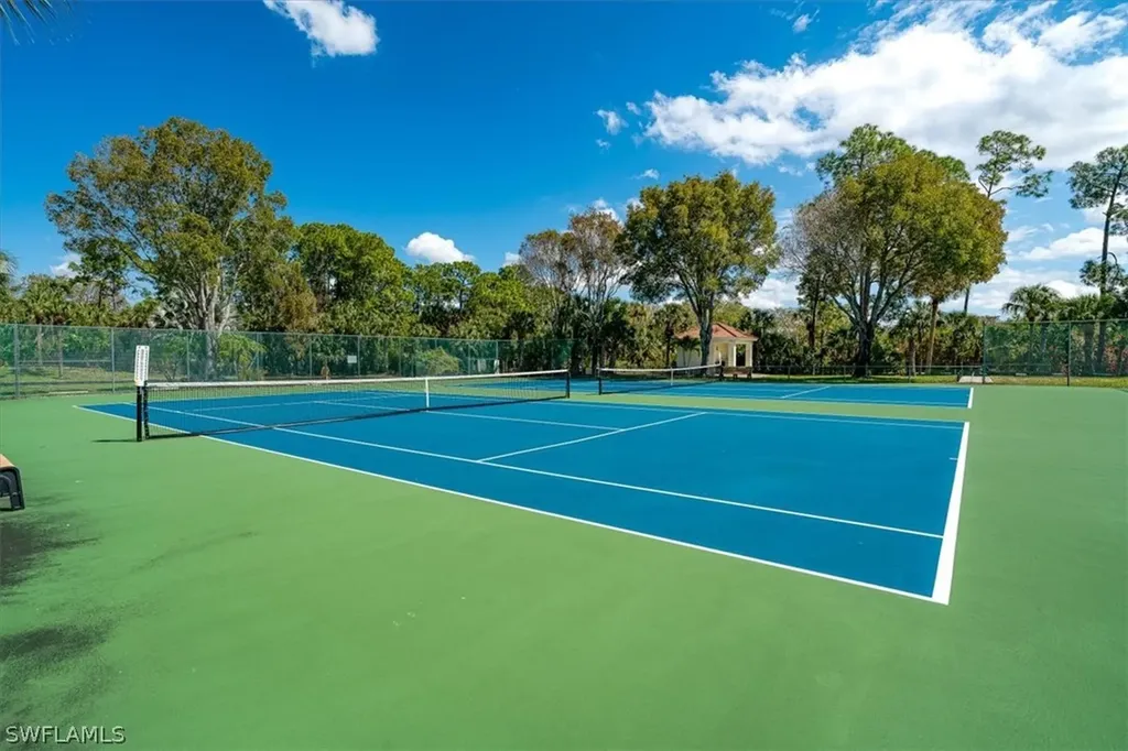 235 W Naomi Drive Naples FL 34104
