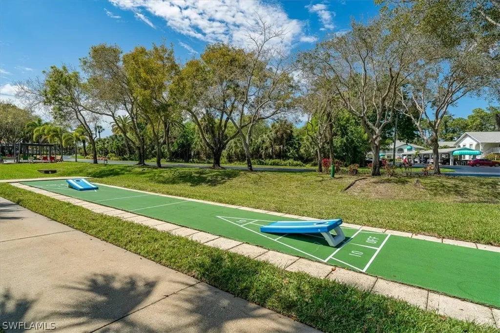 235 W Naomi Drive Naples FL 34104