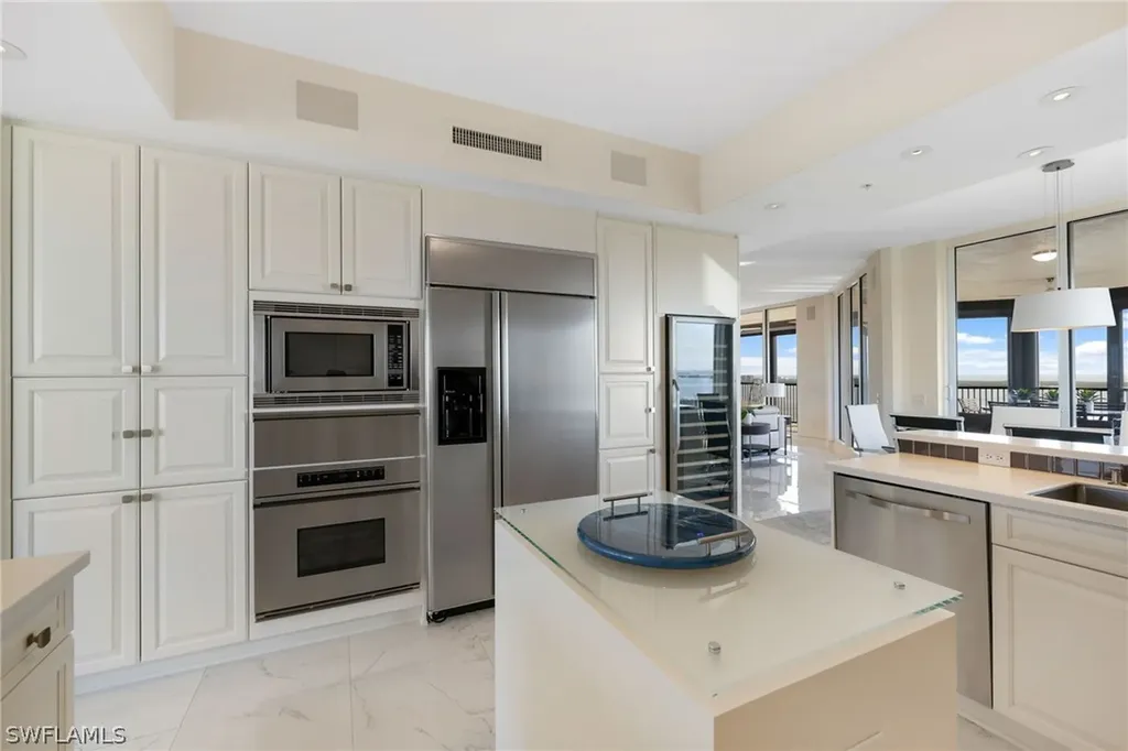 4875 Pelican Colony Boulevard Bonita Springs FL 34134
