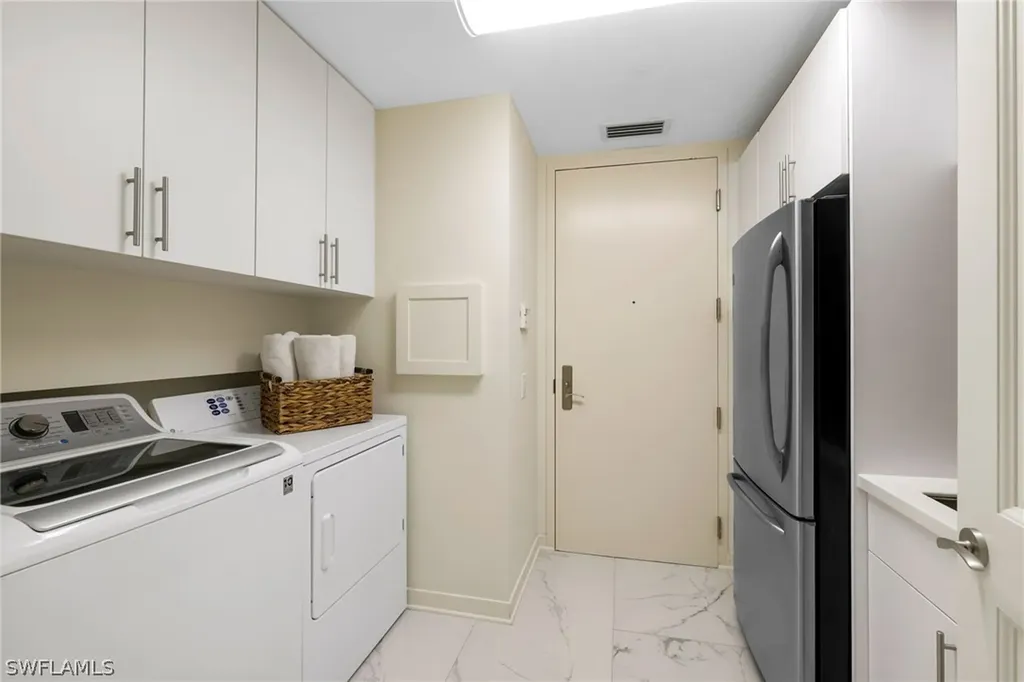 4875 Pelican Colony Boulevard Bonita Springs FL 34134