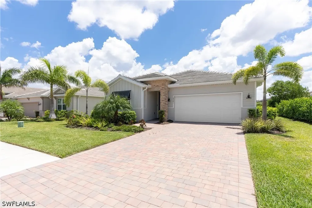 14541 Stern Way Naples FL 34114