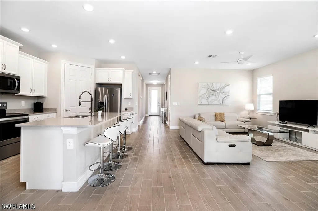 14541 Stern Way Naples FL 34114